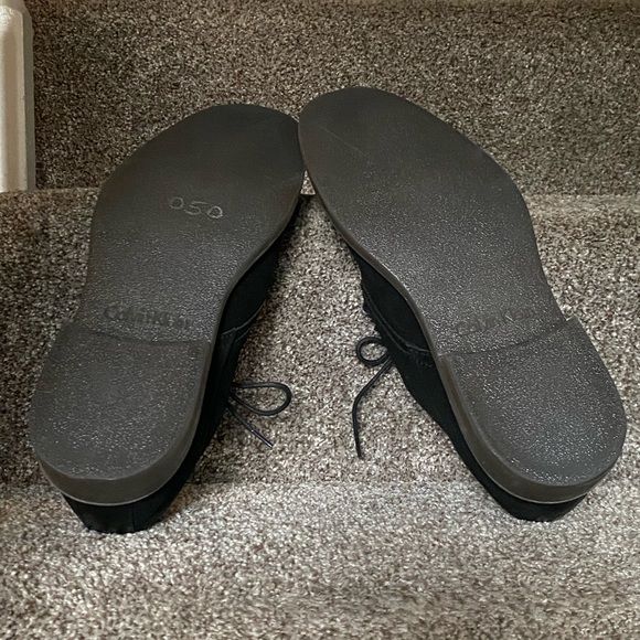 New NWT Calvin Klein Men’s size 11 Black Suede Shoes - Picture 3 of 5
